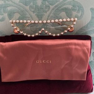 Gucci Pearl Sunglasses!